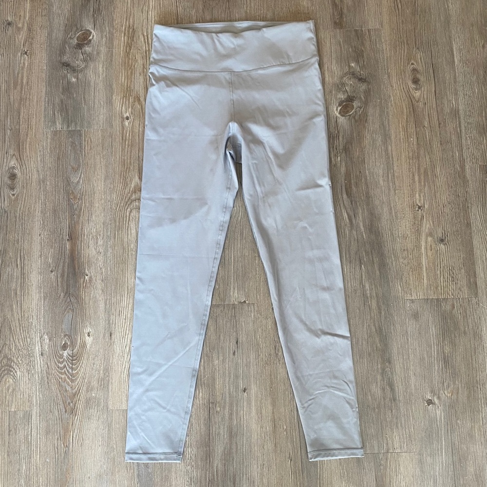 ROOLEE Cropped Leggings